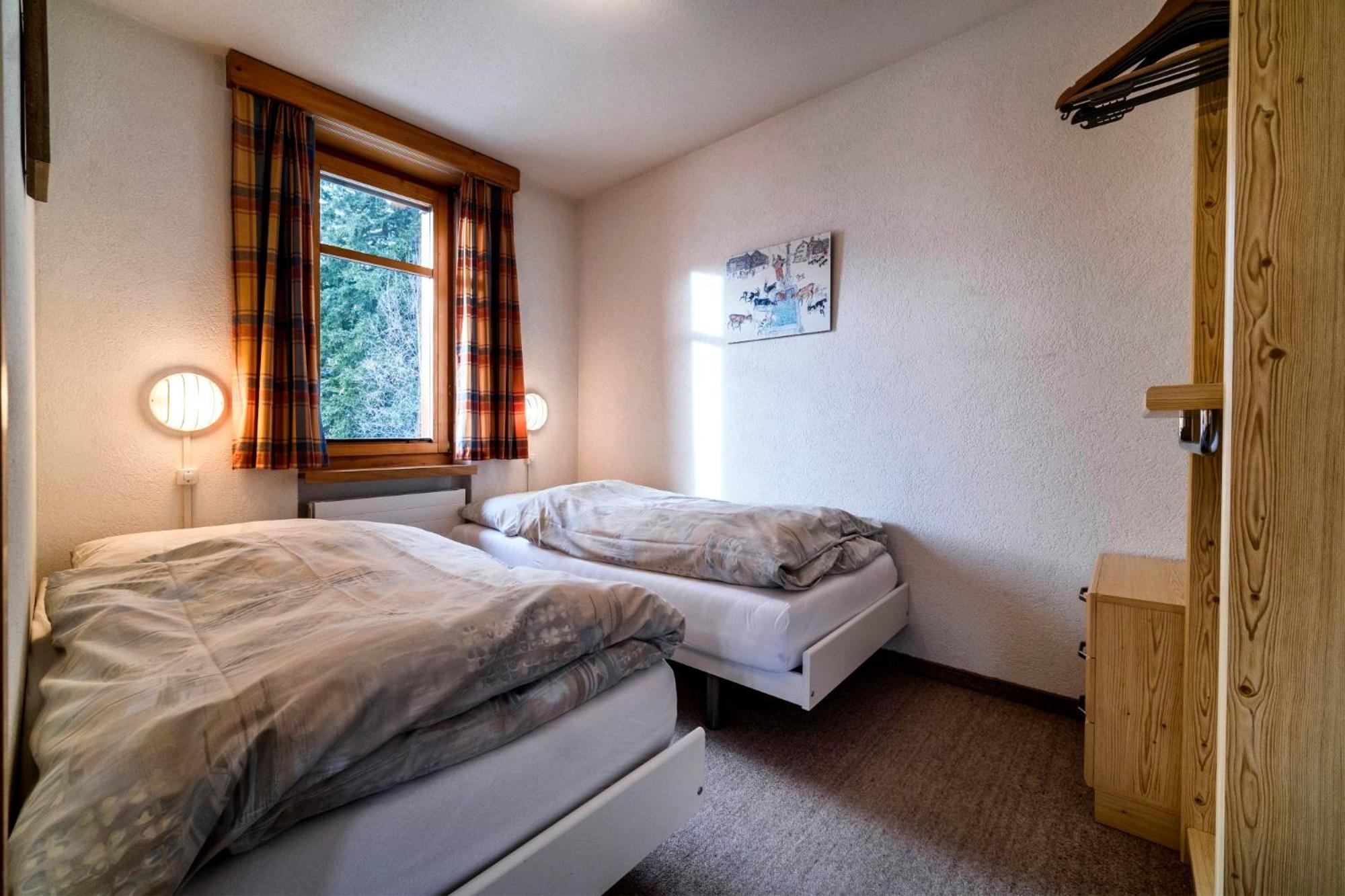 Tschuggenweg 10 Apartemen *